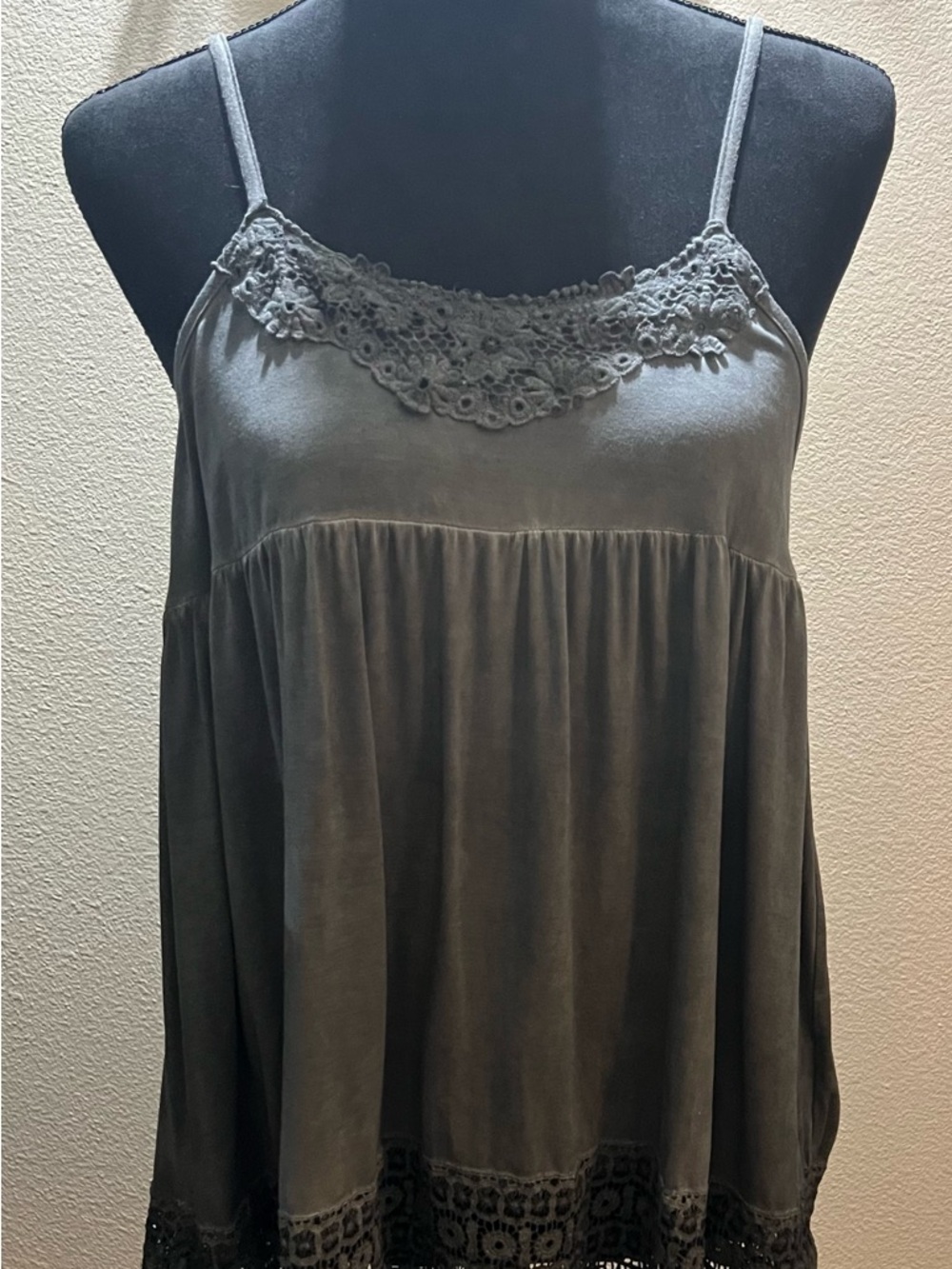 POL Washed Gray Lace-Trim Spaghetti Strap Camisole